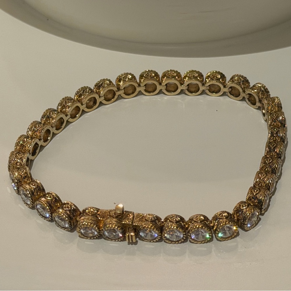 Judith Ripka Yellow Gold w. Round Clear Crystal CZ 💎 Sparkle ✨ Tennis Bracelet - Picture 10 of 10